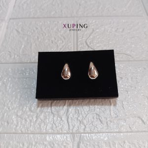aretes lagrima