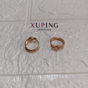 arete con corazon y zircones