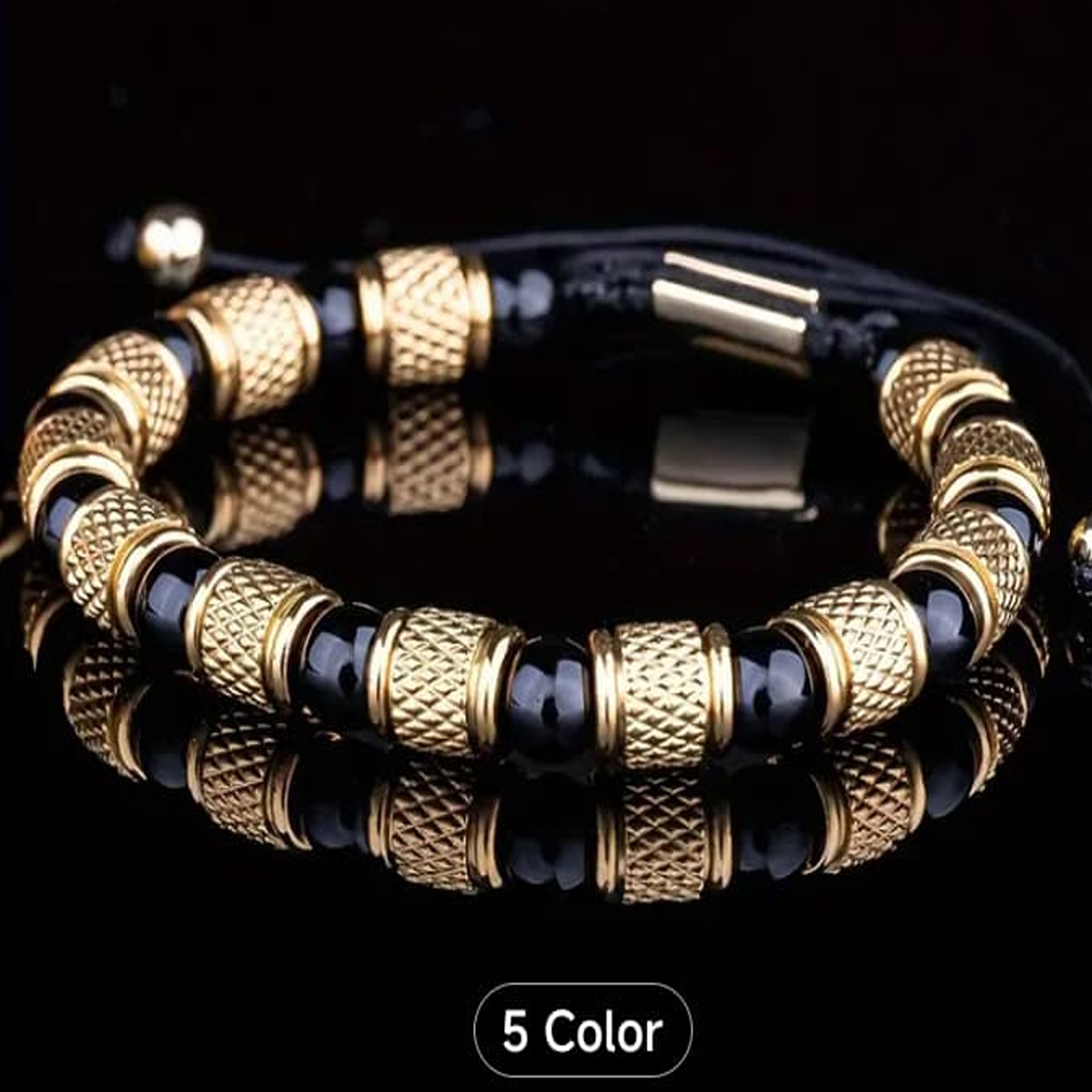 Pulsera turmalina negra con accesorio de acero dorado