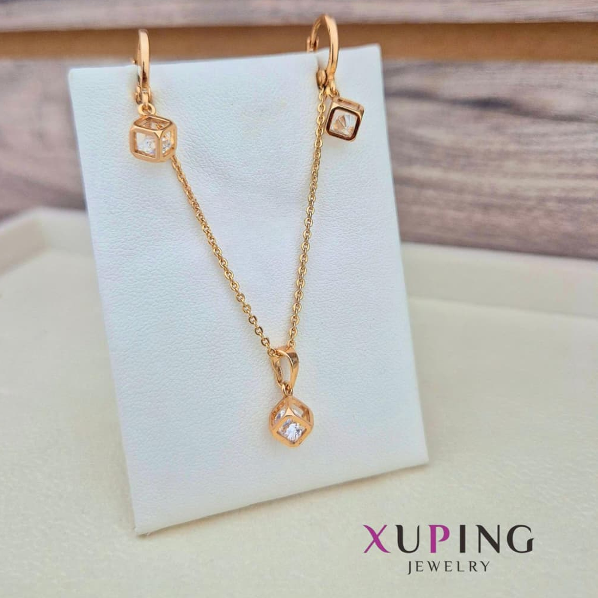 Juego de Collar y Aretes Xuping Cubo Geométrico con Zirconia Cristal